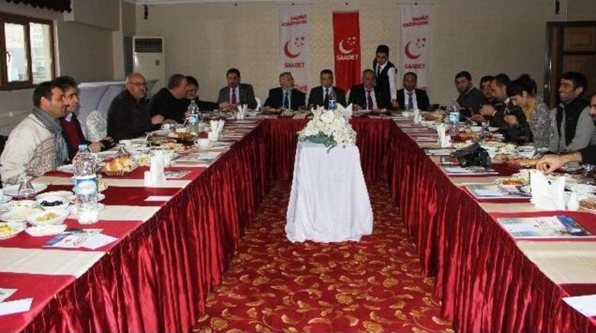 Sp Gazetecilerle Bir Araya Geldi