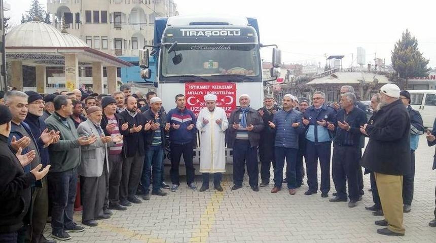 Korkuteli&rsquo;nden Mehmet&ccedil;iğe 25 Ton Meyve