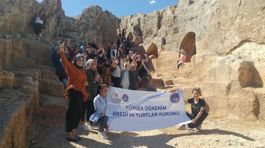 Kyk&rsquo;dan &lsquo;gelin Tanış Olalım&rsquo; İsimli Uyum Programı