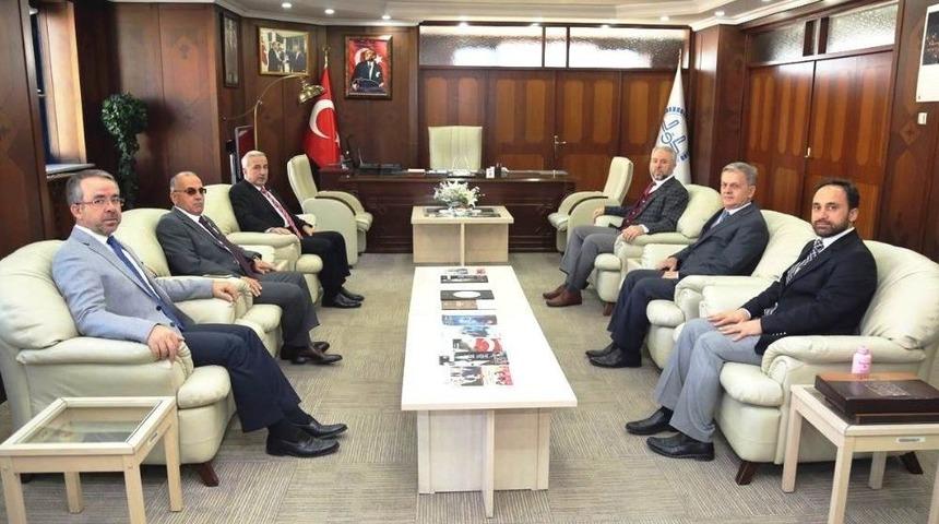 Vali Kam&ccedil;ı İl M&uuml;ft&uuml;s&uuml; G&uuml;ven&rsquo;i Ziyaret Etti