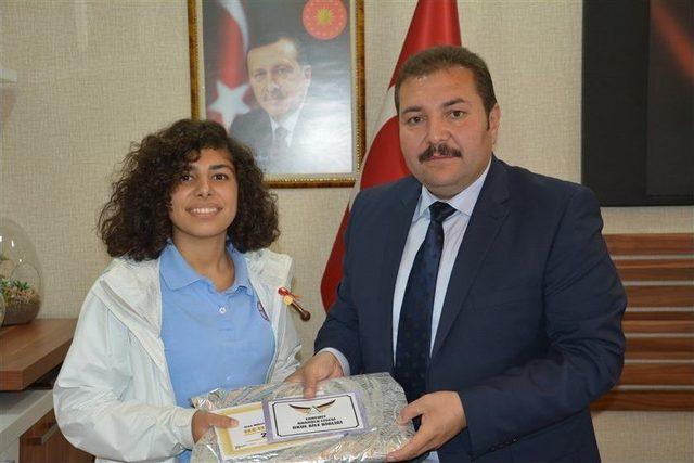 T&uuml;rkiye Değer &Ouml;d&uuml;llerinde, T&uuml;rkiye Birincisi Edremit&rsquo;ten 2