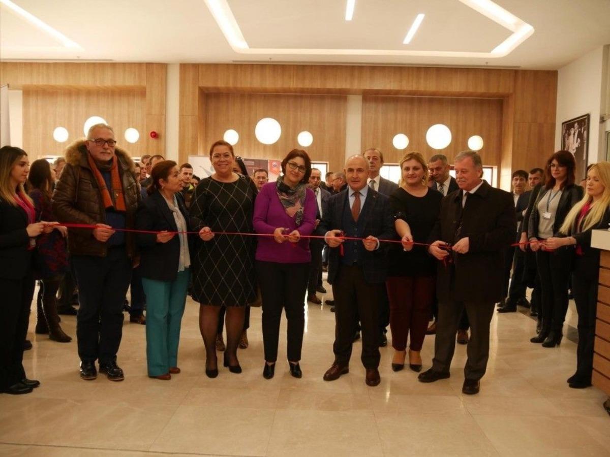 İmtizac: Ayrış-madan Uyuma Araştırma Sergisi A&ccedil;ıldı