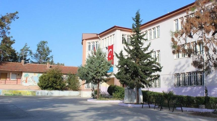 Okul Lojmanında Uyuşturucu İddiası