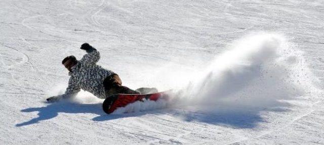 Paland&ouml;ken de Gece- G&uuml;nd&uuml;z Kayak Yapıyorlar 1