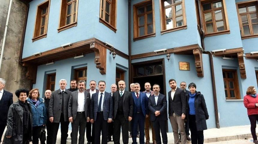 Gemlik&rsquo;in Yeni K&uuml;lt&uuml;r Merkezi G&uuml;n Sayıyor