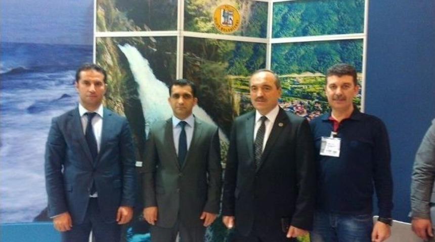 Başkan Uzun Emıtt Fuarı&rsquo;nda Ulus&rsquo;u Tanıttı