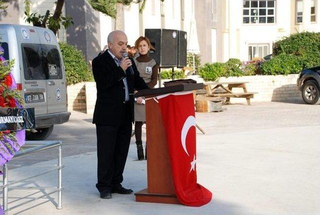 Uğur Mumcu &Ouml;l&uuml;m&uuml;n&uuml;n 22&rsquo;nci Yılında Demre&rsquo;de Anıldı 1