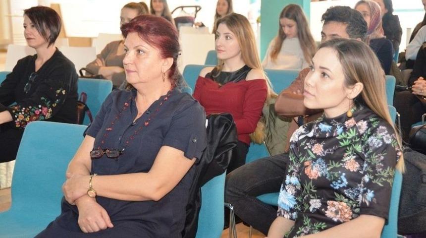 Tekirdağ&rsquo;daki Annelere &lsquo;&ccedil;ocuklarla Etkili İletişim&rsquo; Eğitimi Verildi