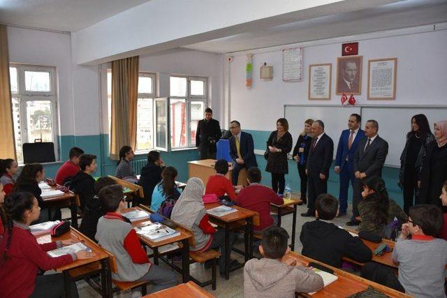 Karab&uuml;k&rsquo;te Ders Zili &Ccedil;aldı 2