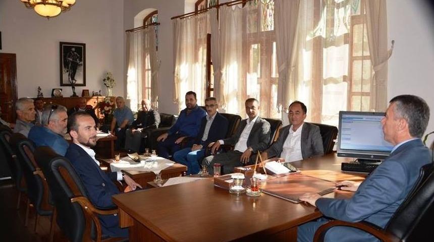 Ak Parti Yeni Y&ouml;netiminden Kaymakam Sırmalı&rsquo;ya Ziyaret