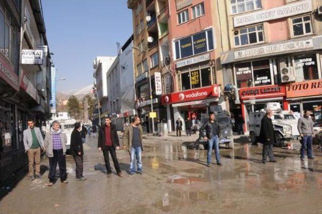 Hakkari'de Öcalan'a Özgürlük Yürüyüşü