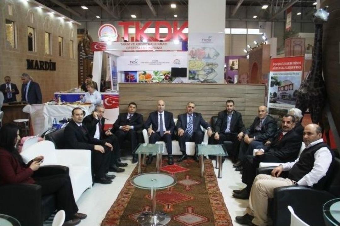 Ağrı Tam Kadro Tanıtım İ&ccedil;in İstanbul&rsquo;da