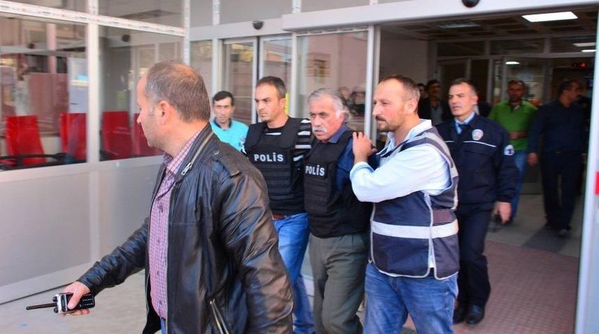 4 &Ccedil;ocuk Annesi Kadını &Ouml;ld&uuml;ren Zanlı Yakalandı