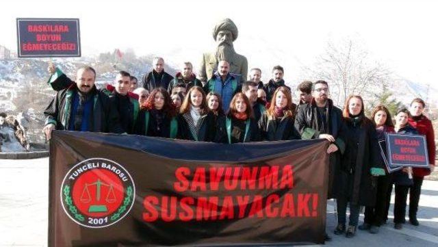 Tunceli'de, Baro Başkanı'na Hapis Cezasına Protesto