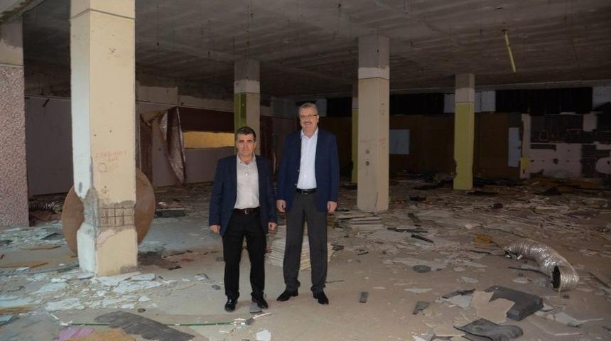 Karacabey&rsquo;de Otopark Meselesine K&ouml;kl&uuml; &Ccedil;&ouml;z&uuml;m