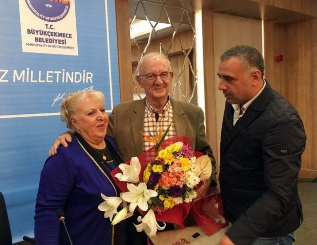 Atilla Dorsay&rsquo;dan Meltem Cumbul&rsquo;a Sert Eleştiri 1