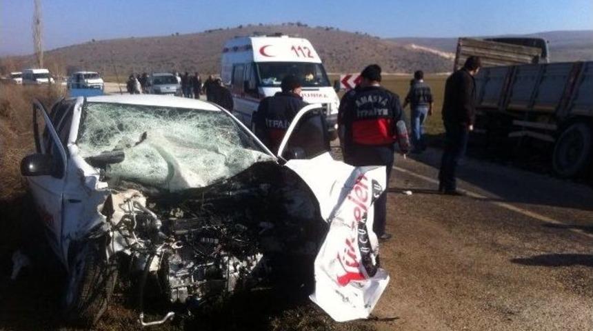 Amasya’da Otomobille Kamyon Çarpıştı: 1 Ölü