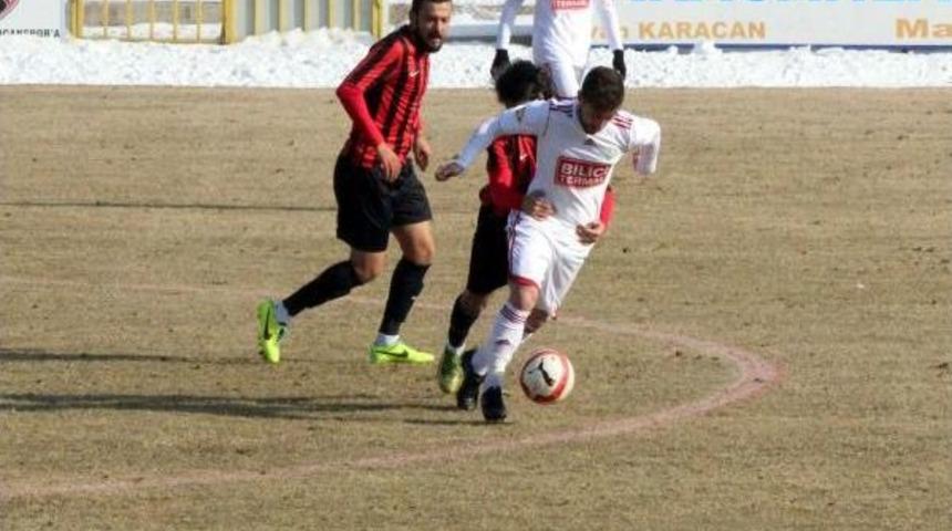 Erzincan Refahiyespor-Sivas D&ouml;rt Eyl&uuml;l Belediyespor: 1-2