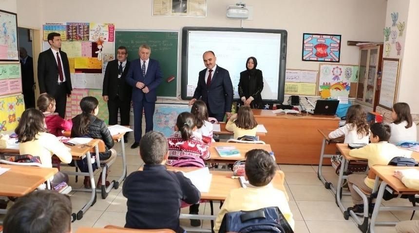 Isparta&rsquo;da Eğitim Toplantısı