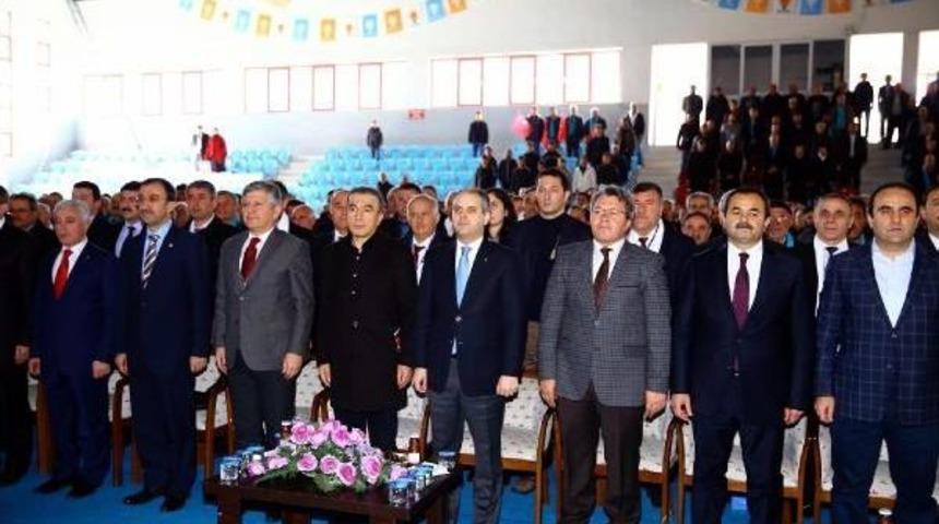 Bakan Kılı&ccedil;, G&uuml;m&uuml;şhane'de Ak Parti İl Kongresi'ne Katıldı