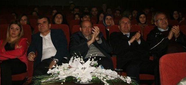 &lsquo;&ccedil;ukur&rsquo; Adlı Tiyatro Oyunu Okm&rsquo;de Sahnelendi 1