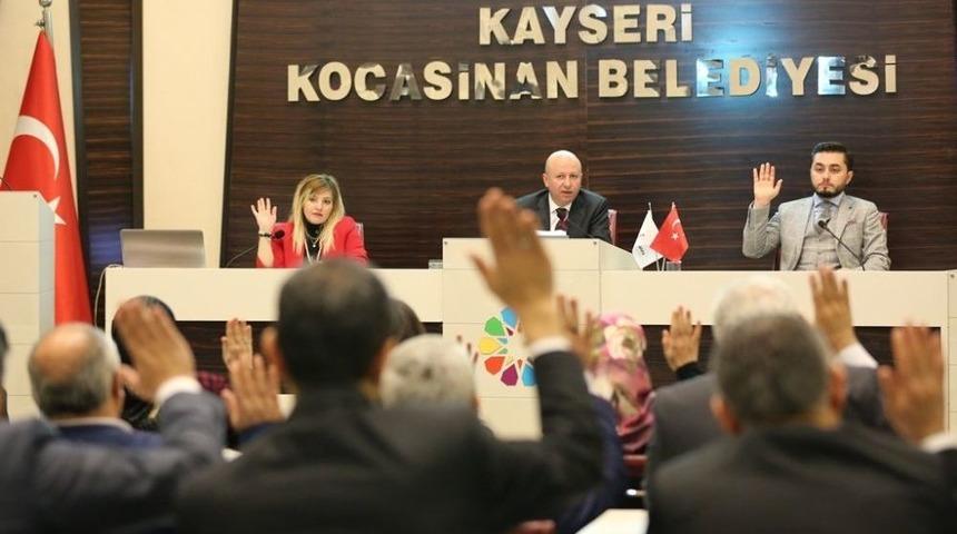 Kocasinan Belediye Başkanı &Ccedil;olakbayrakdar: "dualarımız, Kalbimiz Askerlerimizle"