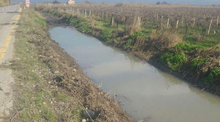 Muradiye&rsquo;deki Dere Temizliği Tamamlandı