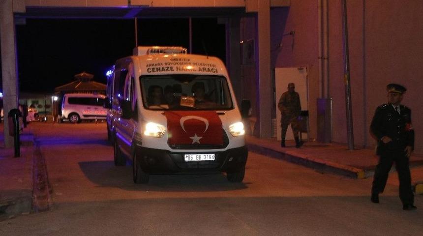 Hakkari Şehitlerinin Naaşları &Ccedil;ankırı&rsquo;ya Getirildi