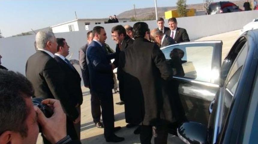 Kalkınma Bakanı Yılmaz, Kilis'te Organik Zeytinyağı Tesisi A&ccedil;ılışı Yaptı