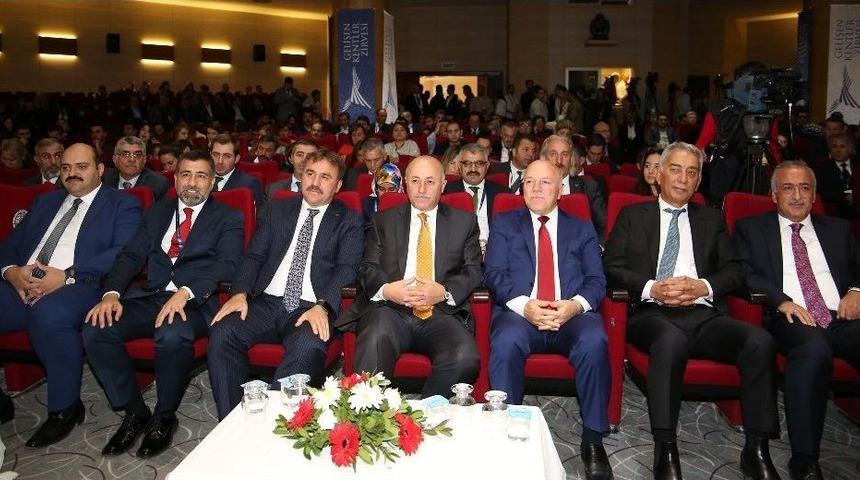 Erzurum&rsquo;da Gelişen Kentler Zirvesi