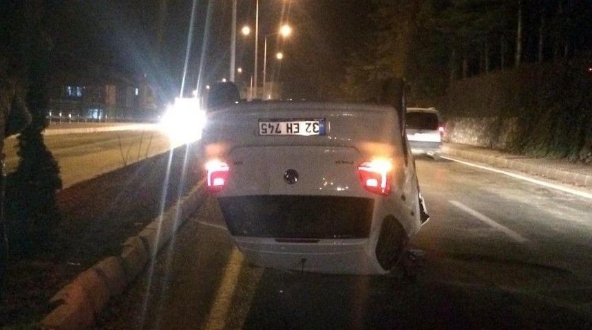 Isparta’da Kaza Yapan Araç Ters Döndü: 1 Yaralı