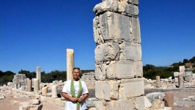 Patara Antik Kenti'nde Bazilika Ortaya Çıkarıldı