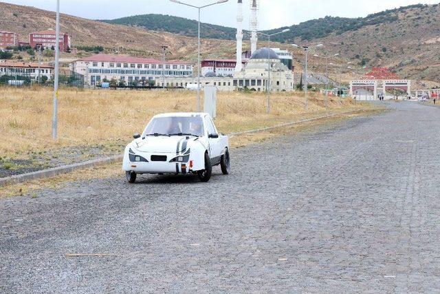 7 Liraya 100 Kilometre Gidiyor, 500 Kilo Da Y&uuml;k Taşıyor 1