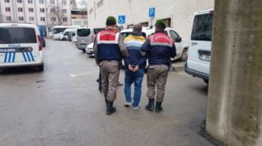 Av T&uuml;feğiyle Vurduğu Kadını Hastaneye Bırakıp Ka&ccedil;tı