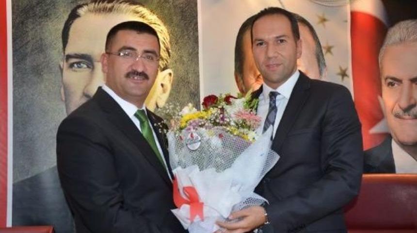 Niğde Ak Parti&rsquo;De Devir Teslim