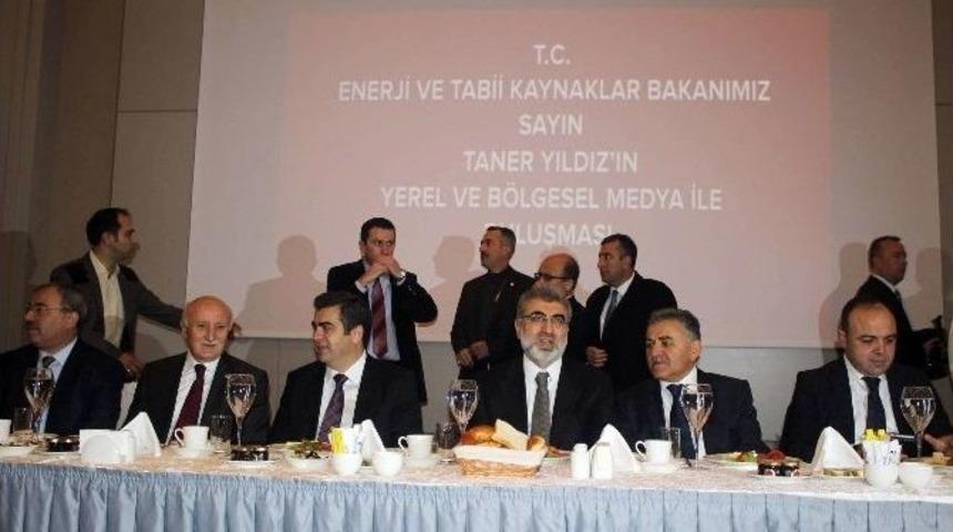Enerji Ve Tabii Kaynaklar Bakanı Taner Yıldız: