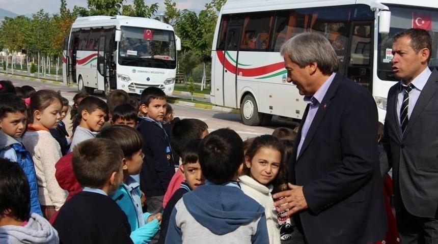 Osmaneli&rsquo;de Pinokyo Kukla Tiyatro Topluluğu Tarafından Kukla Ve İlizyon G&ouml;sterisi Sergilendi