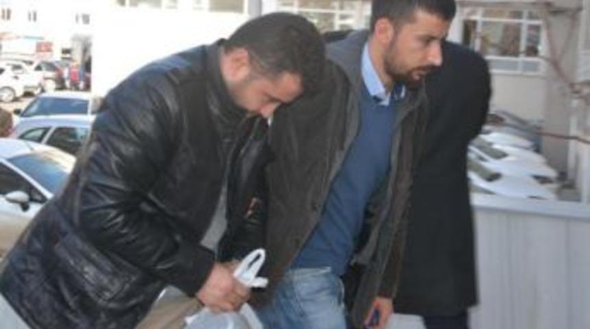 Duvarı Delip Mağazadan Telefon &Ccedil;alan Ş&uuml;pheli Tutuklandı