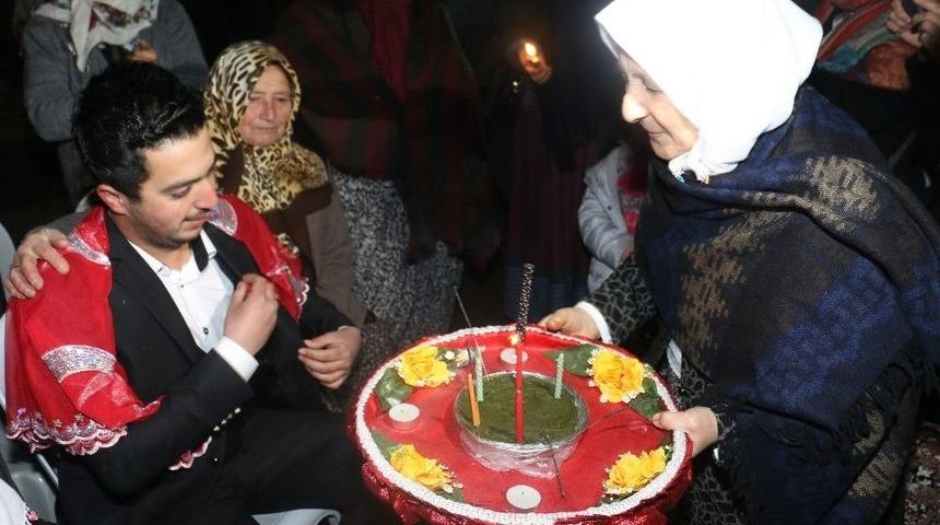 Kınalı Kuzular Askere G&ouml;nderiliyor