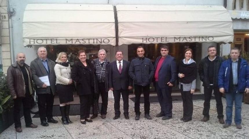 Aydınlı &Ccedil;obanlar Ab&rsquo;ye Ayak Uydurdu