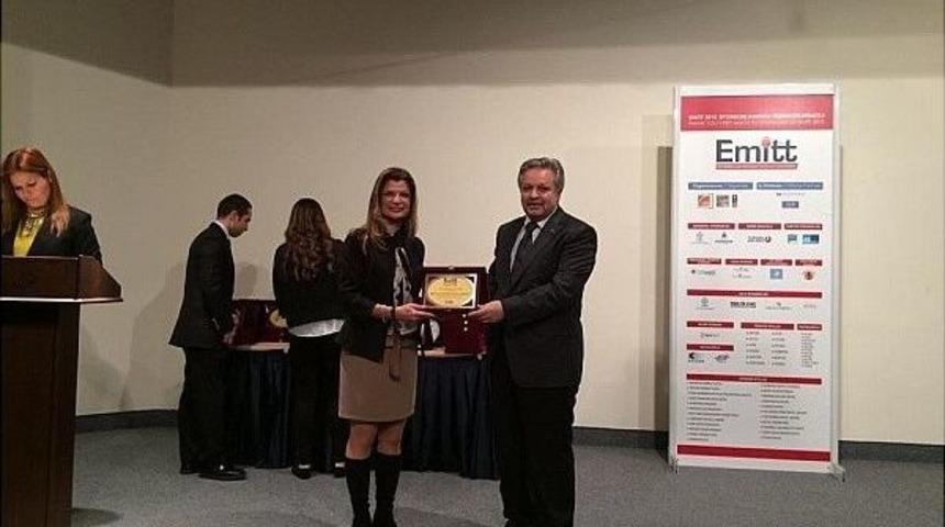 Erzincan&rsquo;a Emıtt 2015 Dostluk &Ouml;d&uuml;l&uuml; Verildi