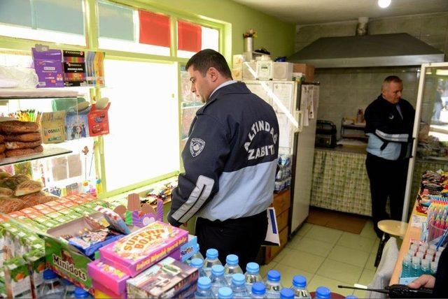 Altındağ Belediyesi, Okul Önlerindeki Seyyar Satıcılara Geçit Vermiyor 1