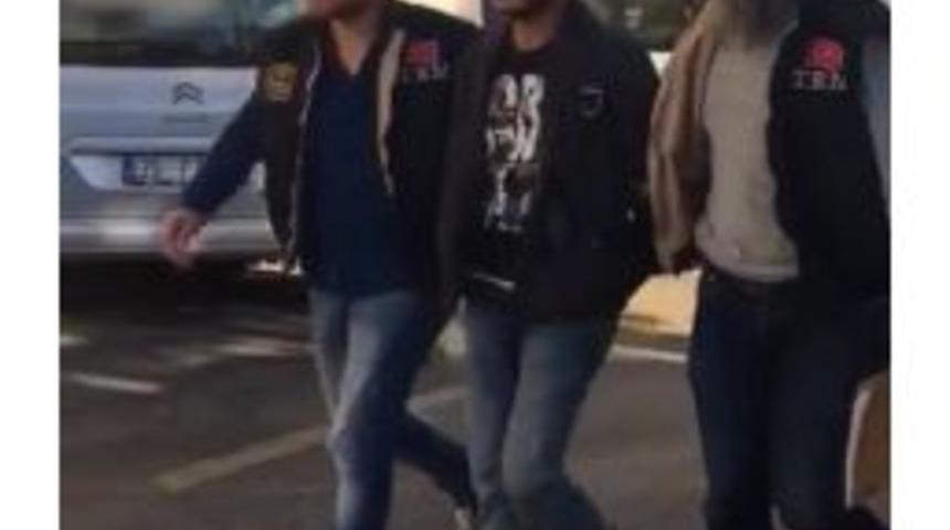 İzmir&rsquo;de Ter&ouml;r Operasyonu: 16 G&ouml;zaltı