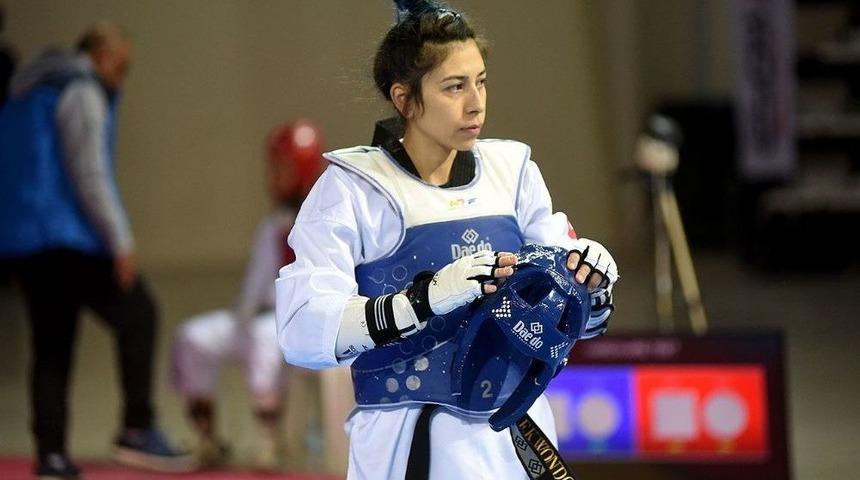 Bozüyüklü Başarılı Sporcu Hanife Ayan Ülkemizi Temsil Edecek