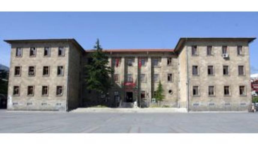 Uyuşturucu Satılan İnternet Kafe Kapatıldı