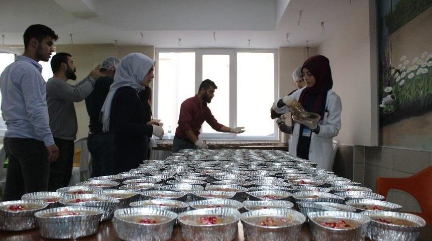 &Ouml;zel &Ouml;ğrencilerle Aşure Programı D&uuml;zenlendi