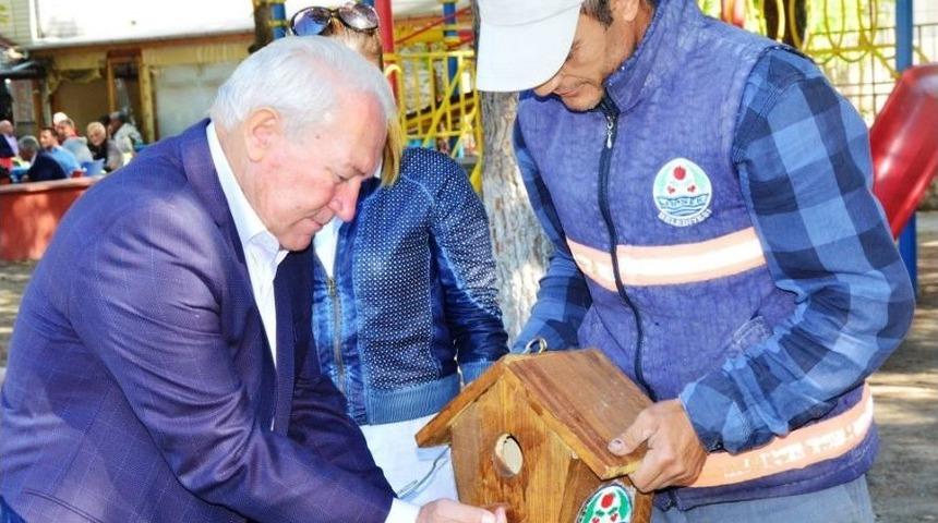 Lapseki&rsquo;de Kuşlar Yuvasız Kalmasın Projesi