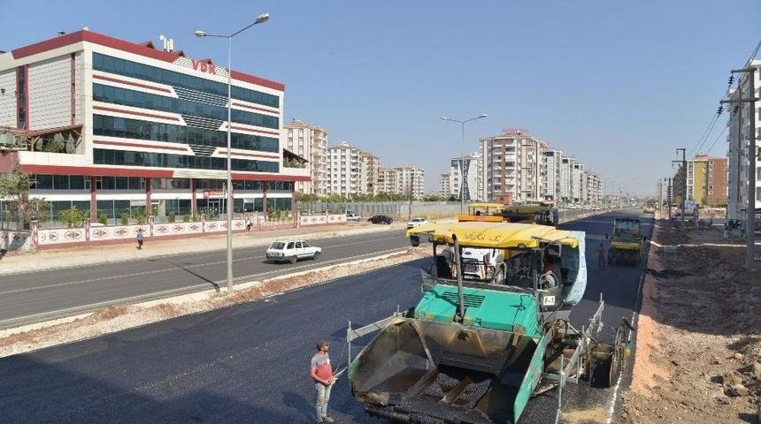 Orhan Doğan Caddesi&rsquo;ne 30 Bin Ton Asfalt Serilecek
