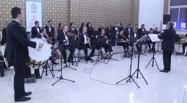 Türk Müziği Korosu Maden’de Konser Verdi