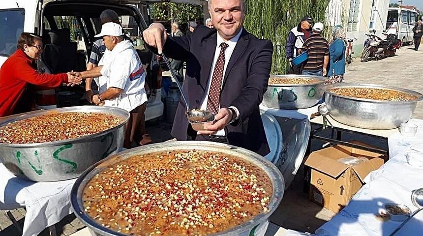 B&uuml;y&uuml;kmandıra&rsquo;da Aşure Etkinliği